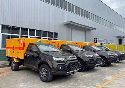 德格爆破器材运输车-保障安全与效率的关键